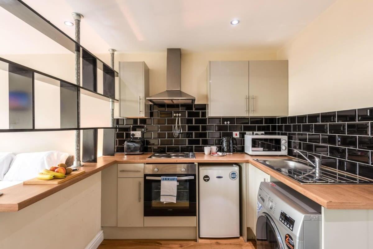 Modern & Bright Budget Studio In Central Doncaster Apartment ภายนอก รูปภาพ