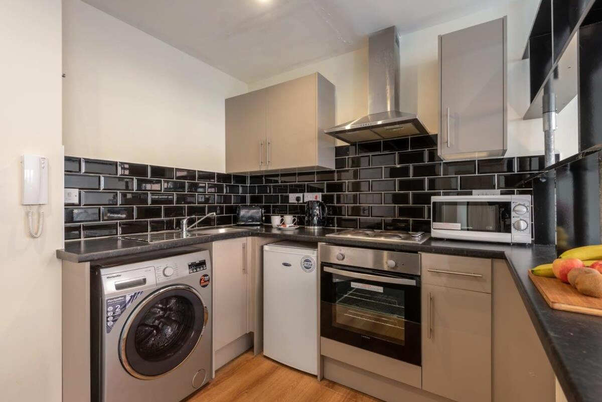 Modern & Bright Budget Studio In Central Doncaster Apartment ภายนอก รูปภาพ