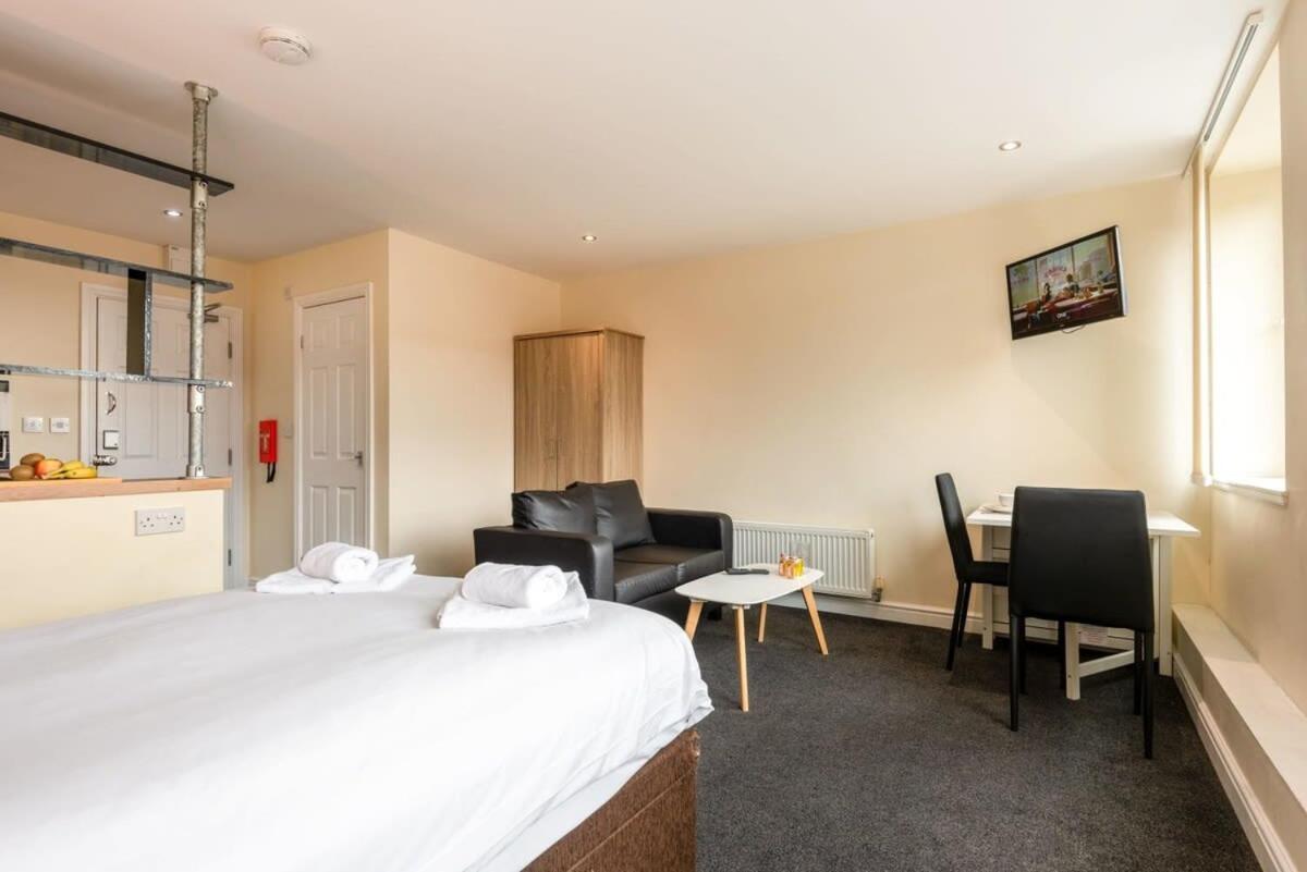 Modern & Bright Budget Studio In Central Doncaster Apartment ภายนอก รูปภาพ