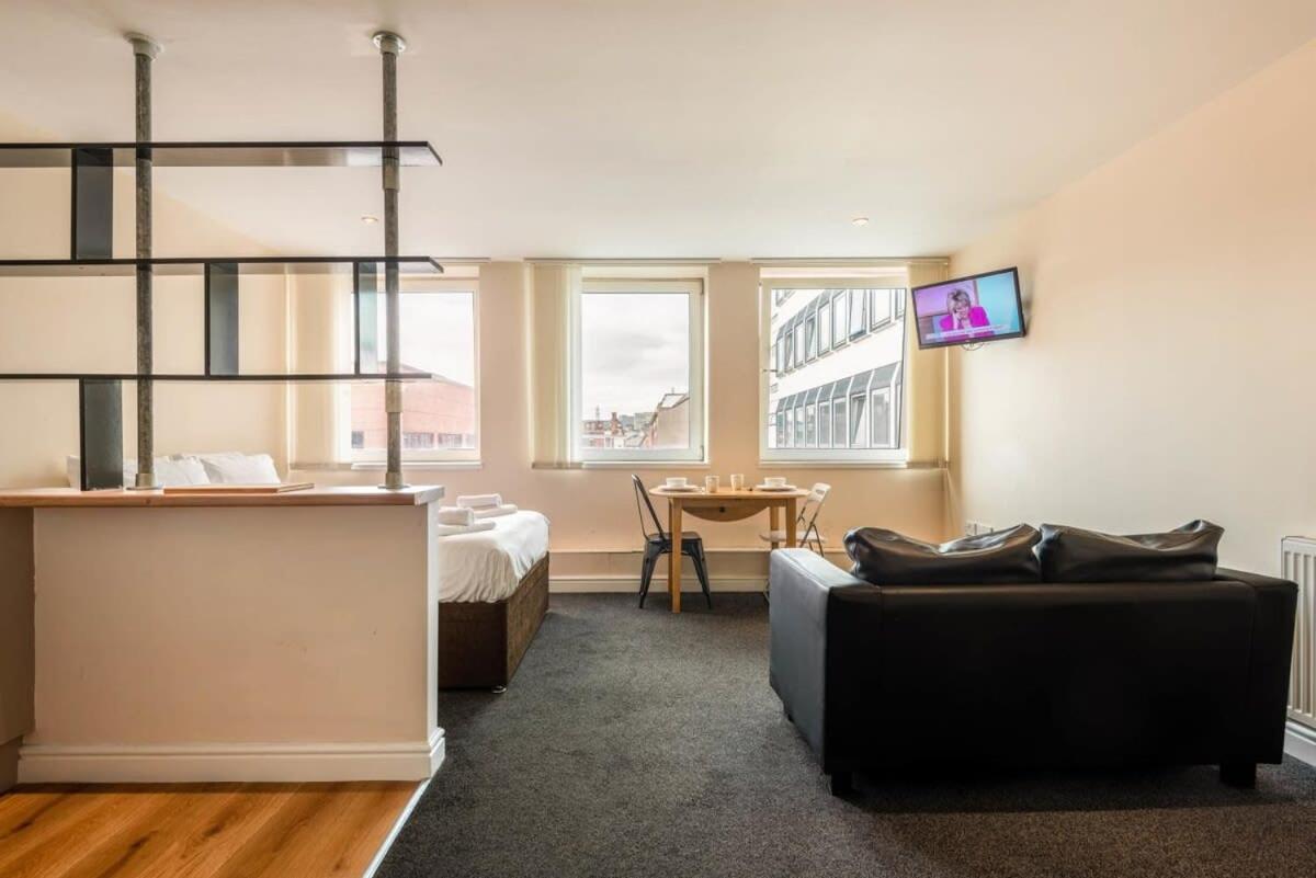 Modern & Bright Budget Studio In Central Doncaster Apartment ภายนอก รูปภาพ